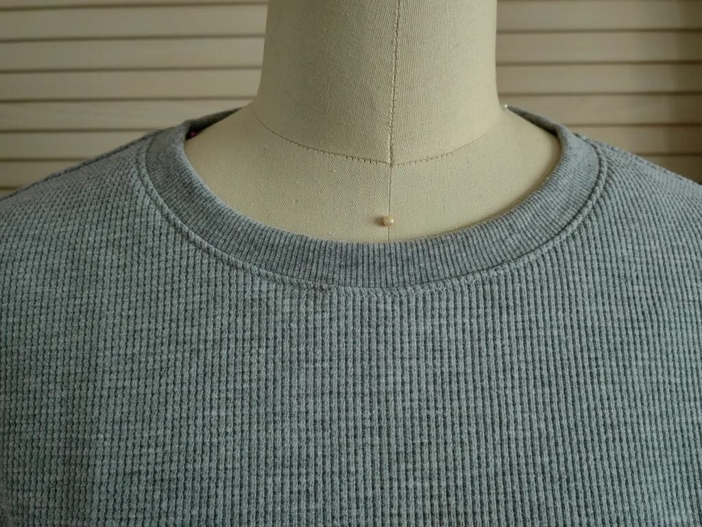 Ribbed Neckline